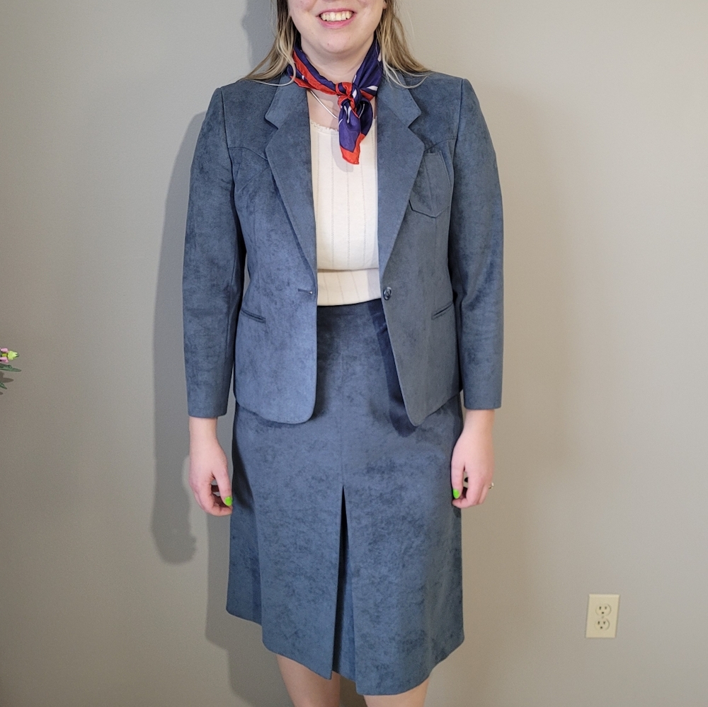 Vintage olympics blue suede skirt suit